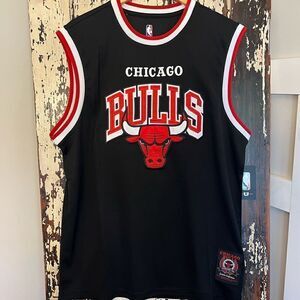 Chicago Bulls NBA Buck Up The Chicago Bulls Club embroidered jersey Black.